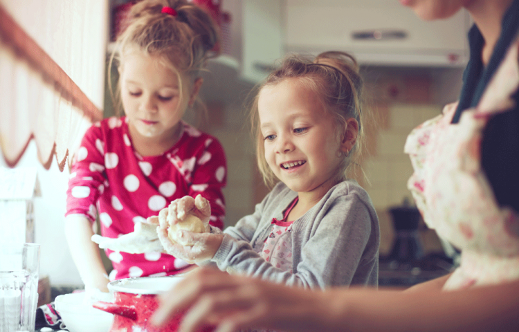 Kid's in the kitchen