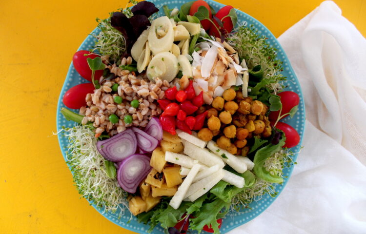 By planning and preparing healthy meals in advance, you can avoid unhealthy food choices and make it easier to stick to your diet.